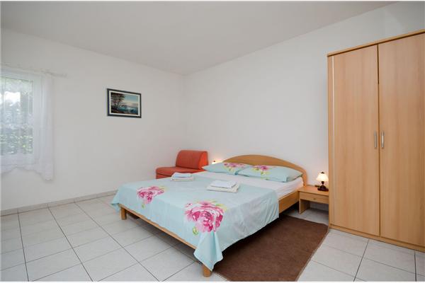 Apartment A1, for 3 persons