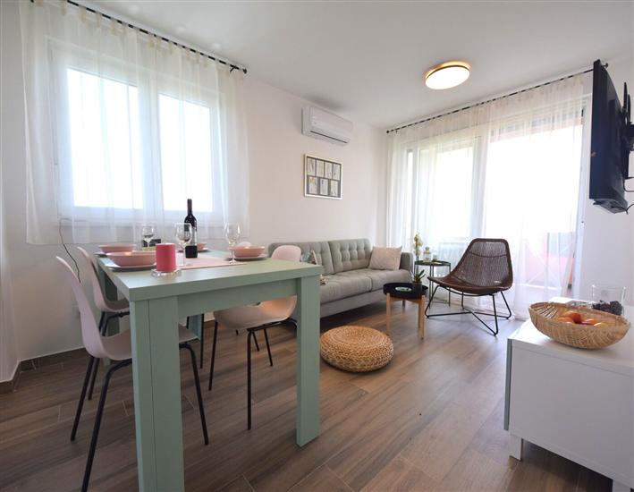 Apartment A1, for 4 persons