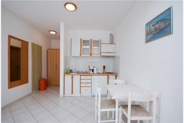 Apartment A2, for 3 persons