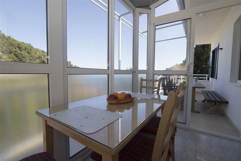 Apartment A1, for 5 persons