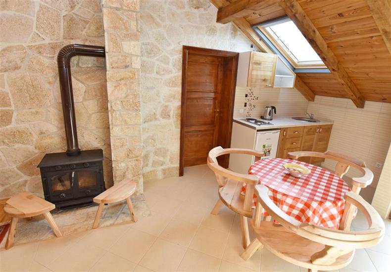 Apartment A1, for 6 persons