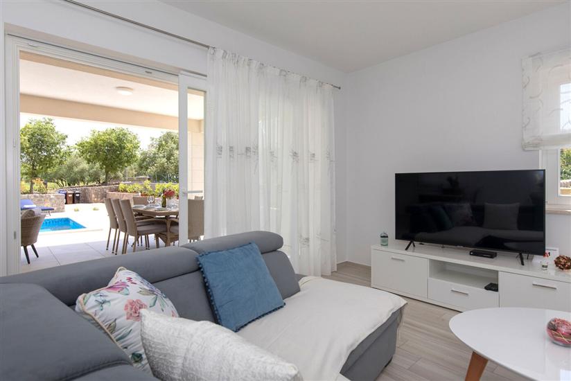 House K1, for 8 persons