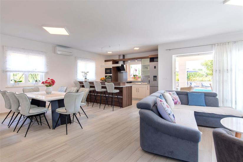 House K1, for 8 persons