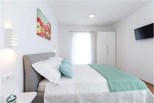 House K1, for 8 persons