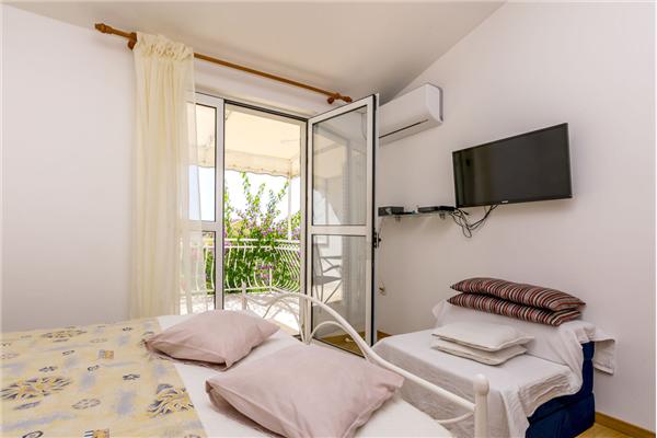 Apartment A1, for 2 persons