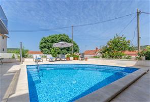 Apartment - Drvenik Veliki