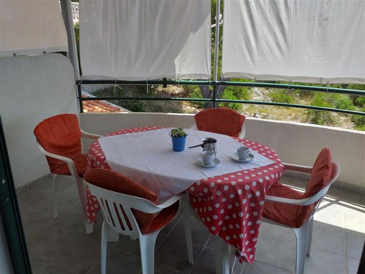 Apartment A1, for 5 persons