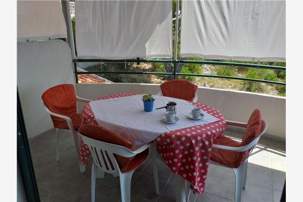 Apartment A1, for 5 persons