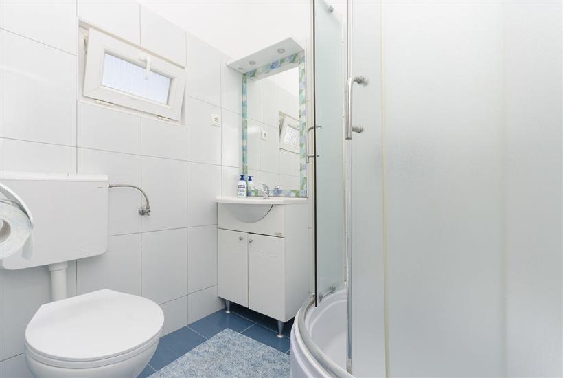 Room S2, for 2 persons