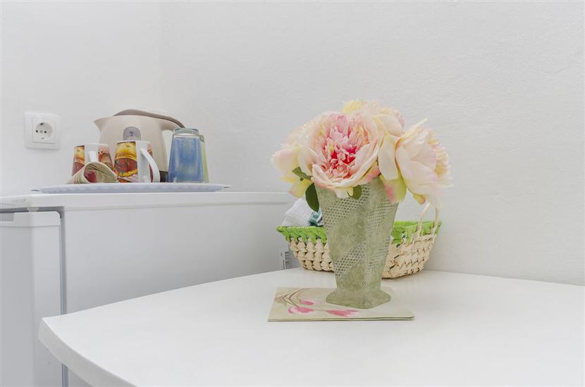 Room S2, for 2 persons