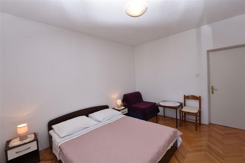 Apartment A1, for 8 persons