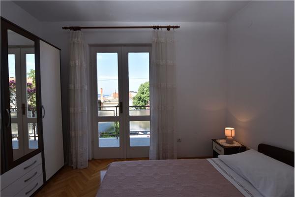 Apartment A1, for 8 persons