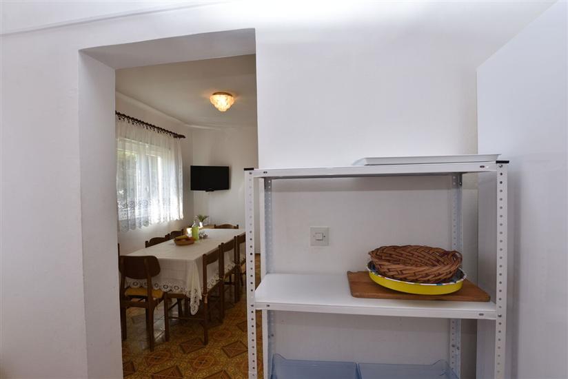 Apartment A1, for 8 persons