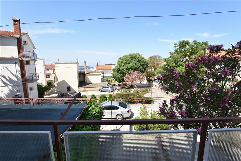 Apartment A1, for 8 persons