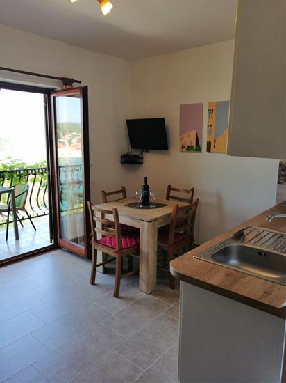 Apartment A2, for 3 persons