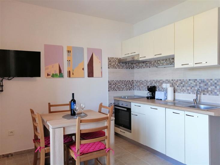 Apartment A2, for 3 persons