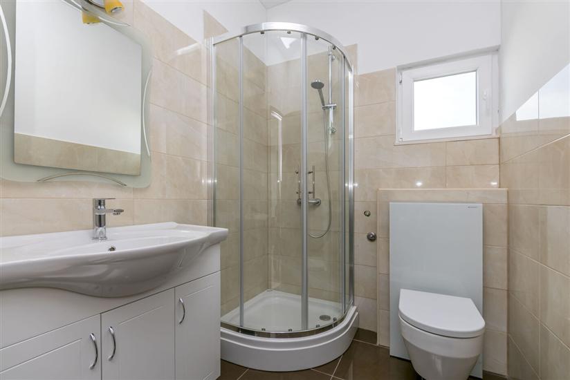 Apartment A4, for 4 persons