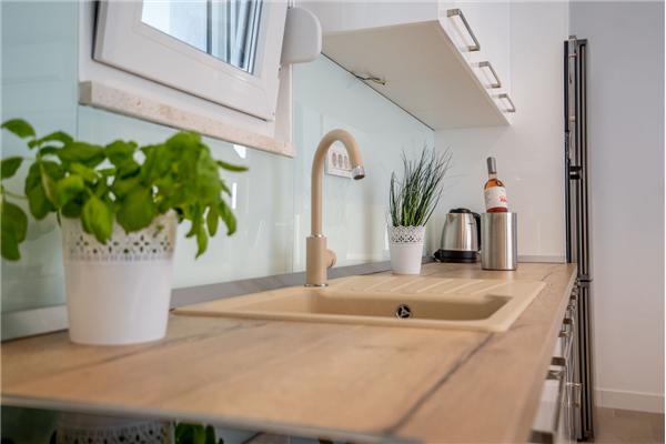 House K1, for 12 persons