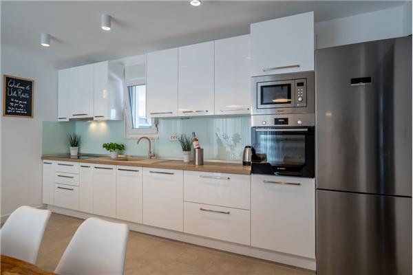 House K1, for 12 persons