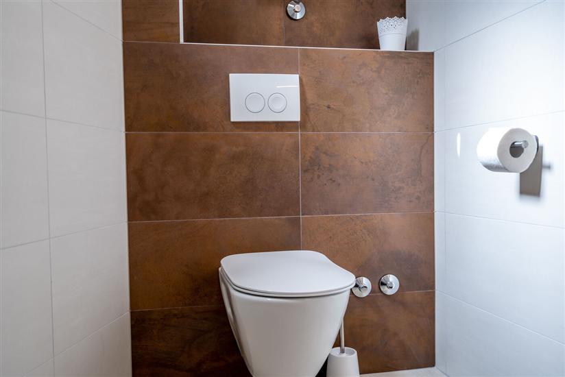 House K1, for 12 persons