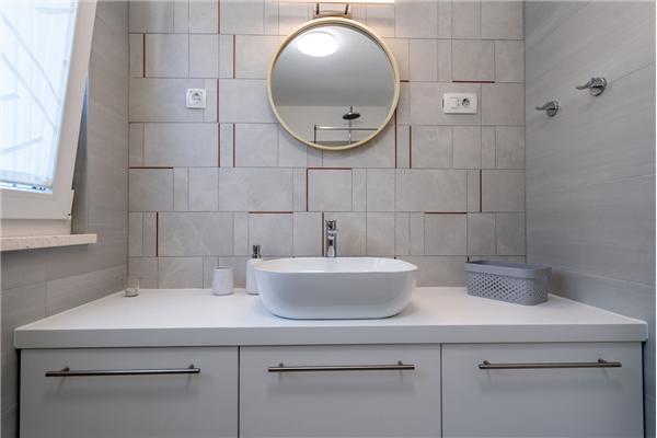 House K1, for 12 persons