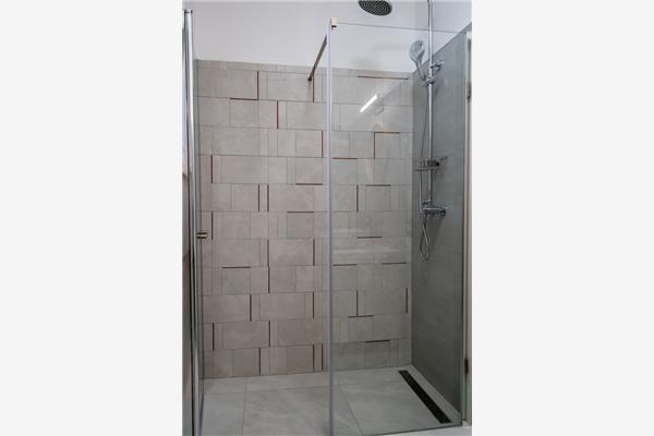 House K1, for 12 persons