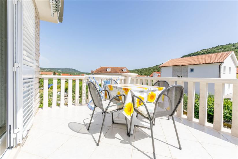 Apartment A2, for 4 persons