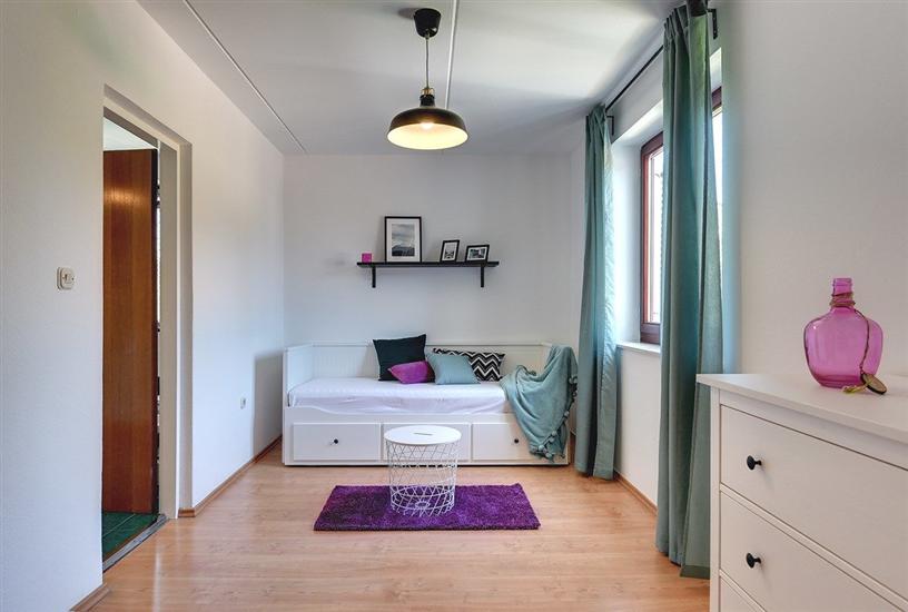 House K1, for 10 persons