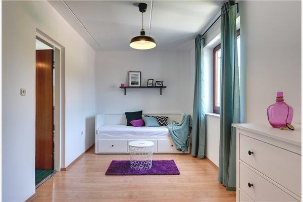 House K1, for 10 persons