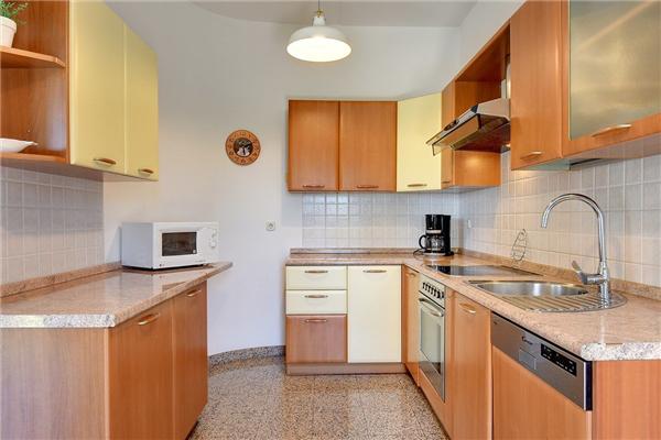 House K1, for 10 persons