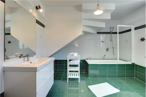 House K1, for 10 persons