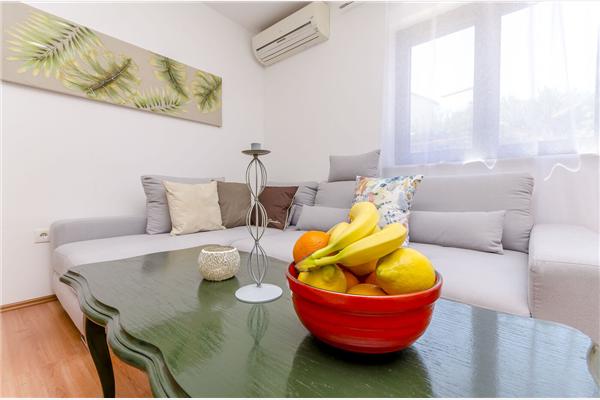 House K1, for 8 persons