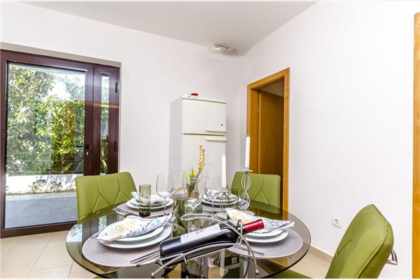 House K1, for 8 persons