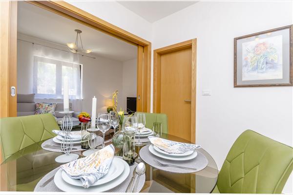 House K1, for 8 persons