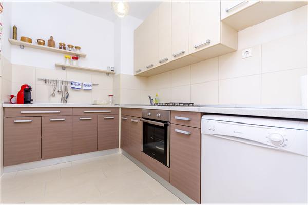 House K1, for 8 persons