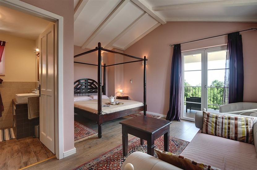 House K1, for 8 persons