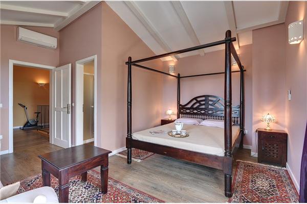 House K1, for 8 persons