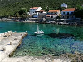 Apartment - Gdinj - island Hvar