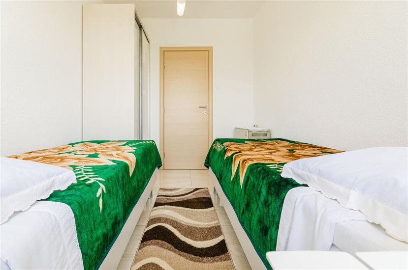 Ferienwohnung A1, für 8 Personen