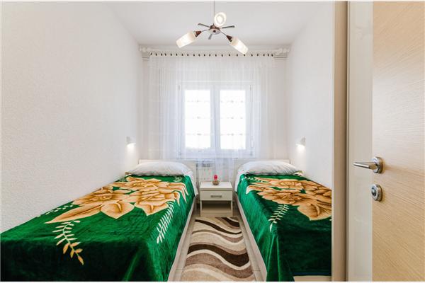 Ferienwohnung A1, für 8 Personen