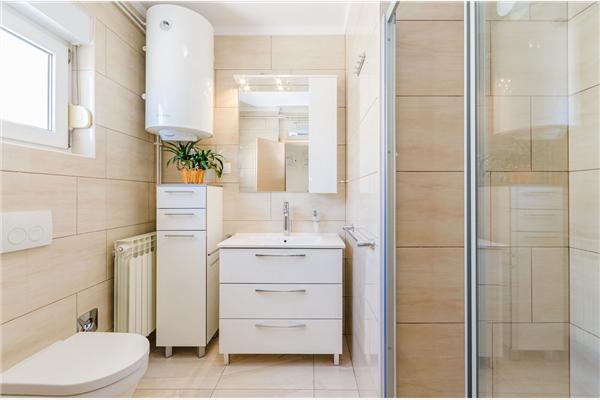 Ferienwohnung A1, für 8 Personen