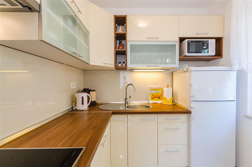 Ferienwohnung A1, für 8 Personen