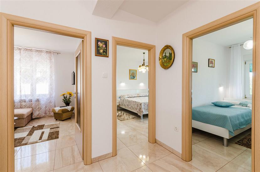 Ferienwohnung A2, für 8 Personen