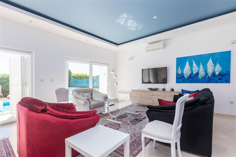 House K1, for 10 persons