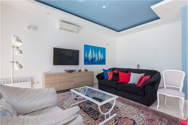 House K1, for 10 persons