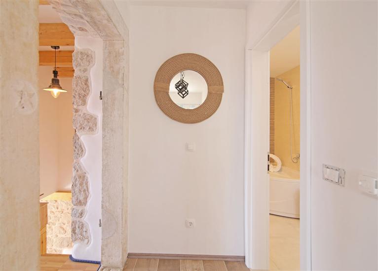 House K1, for 5 persons