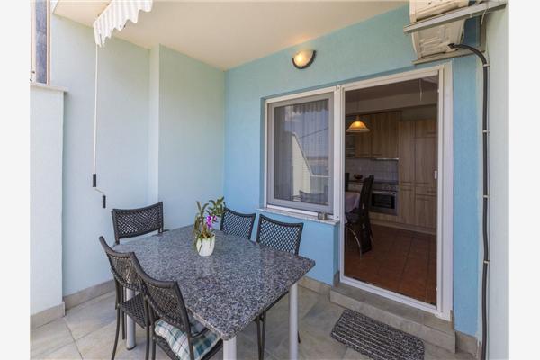 Apartment A3, for 6 persons