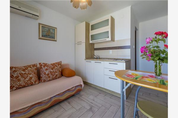 Apartment A2, for 4 persons