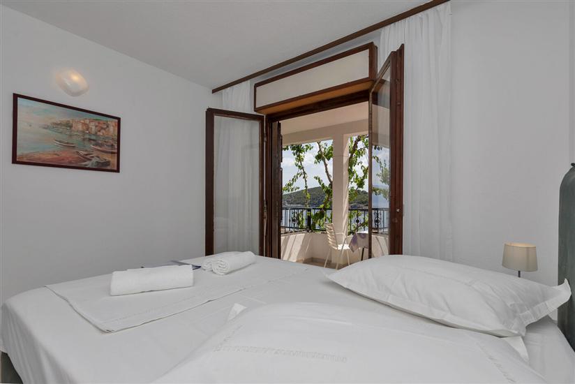 Apartment A4, for 3 persons