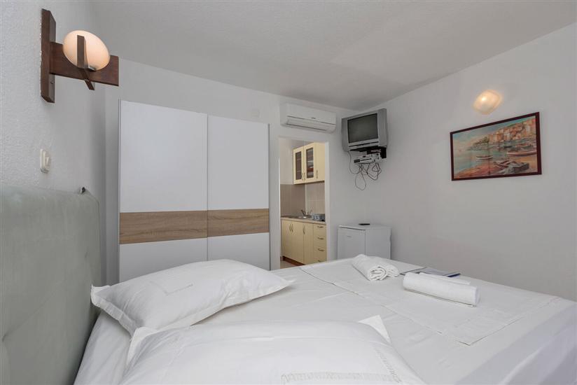 Apartment A4, for 3 persons